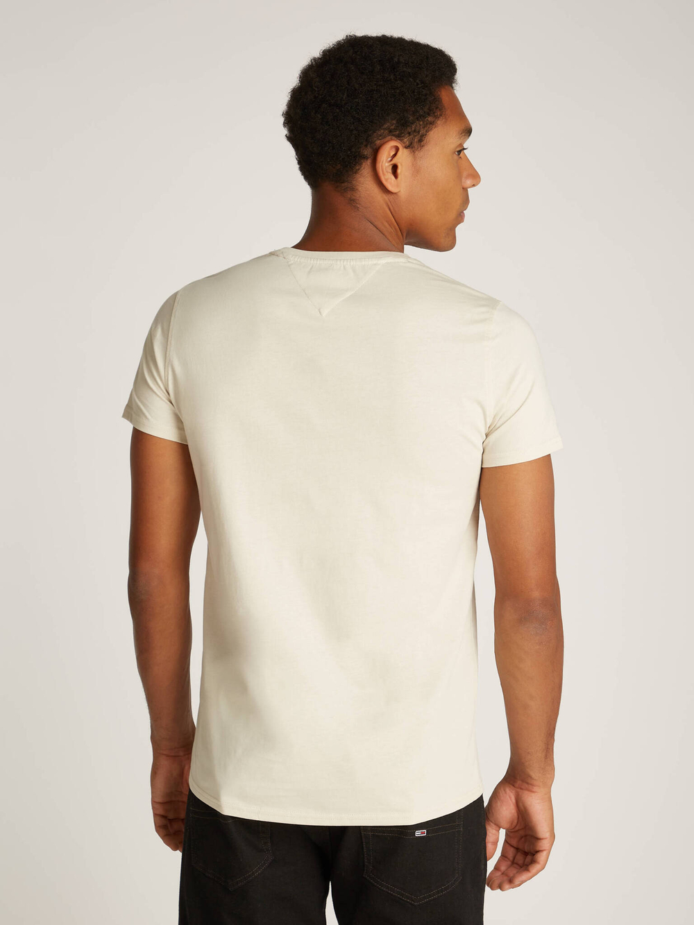 Футболка Tommy Jeans - экрю(DM0DM04411)