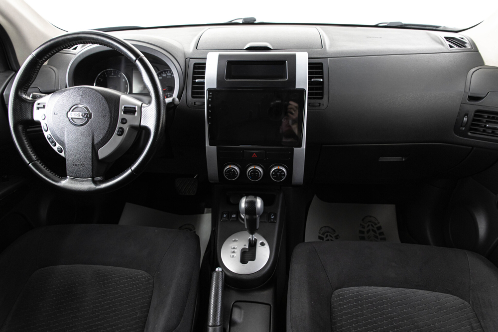 Nissan X-Trail, 2011 год