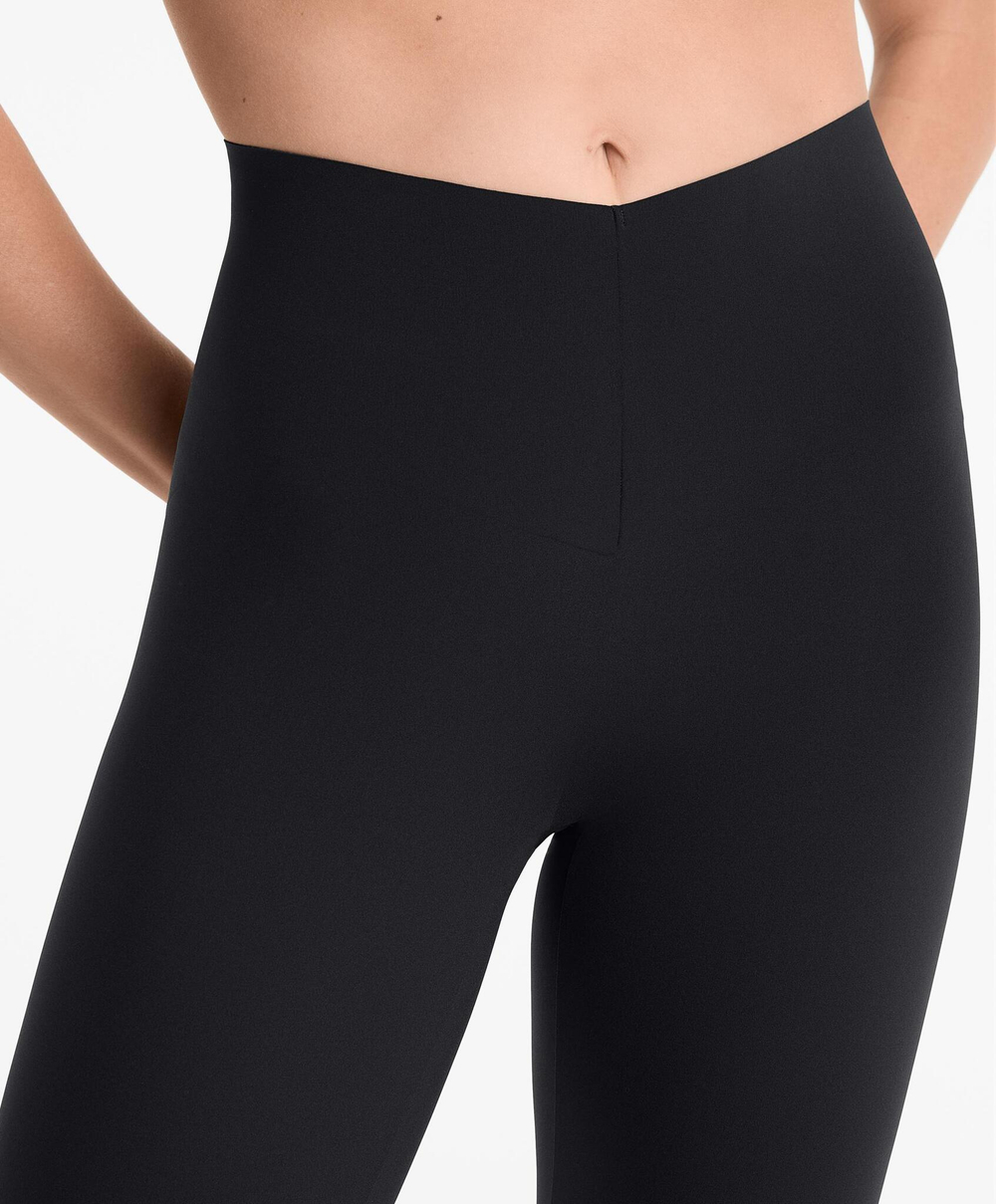 OYSHO Леггинсы длиной до щиколотки 65 см с V-образным вырезом и высокой посадкой, черный