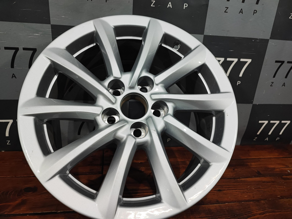 Диск литой R17 Toyota Camry (XV70) 17-22 Б/У Оригинал 42611YYC90