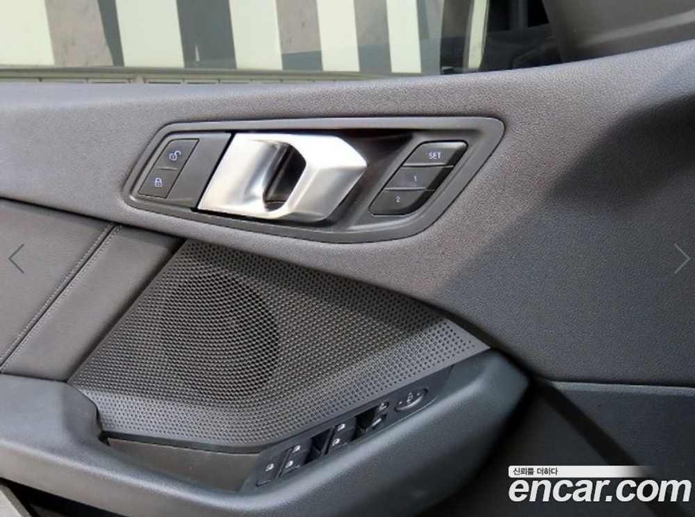 BMW 1 Series (F40) 118d Joy First Editions (04.2020)