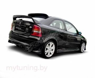 Задний бампер Opel Astra G