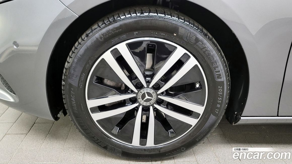 Mercedes-Benz A-Class W177 A220 Sedan (06.2023)