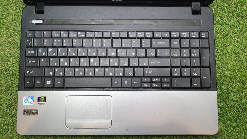 Ноутбук Acer i5/8Gb/GT 630M 2Gb