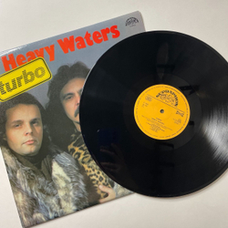 Винтажная виниловая пластинка LP Turbo Heavy Waters (Чехословакия 1985)
