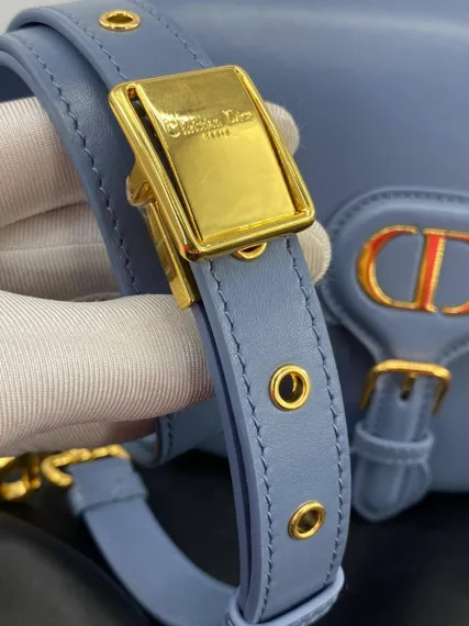 Сумка Dior Bobby, модель среднего формата синий