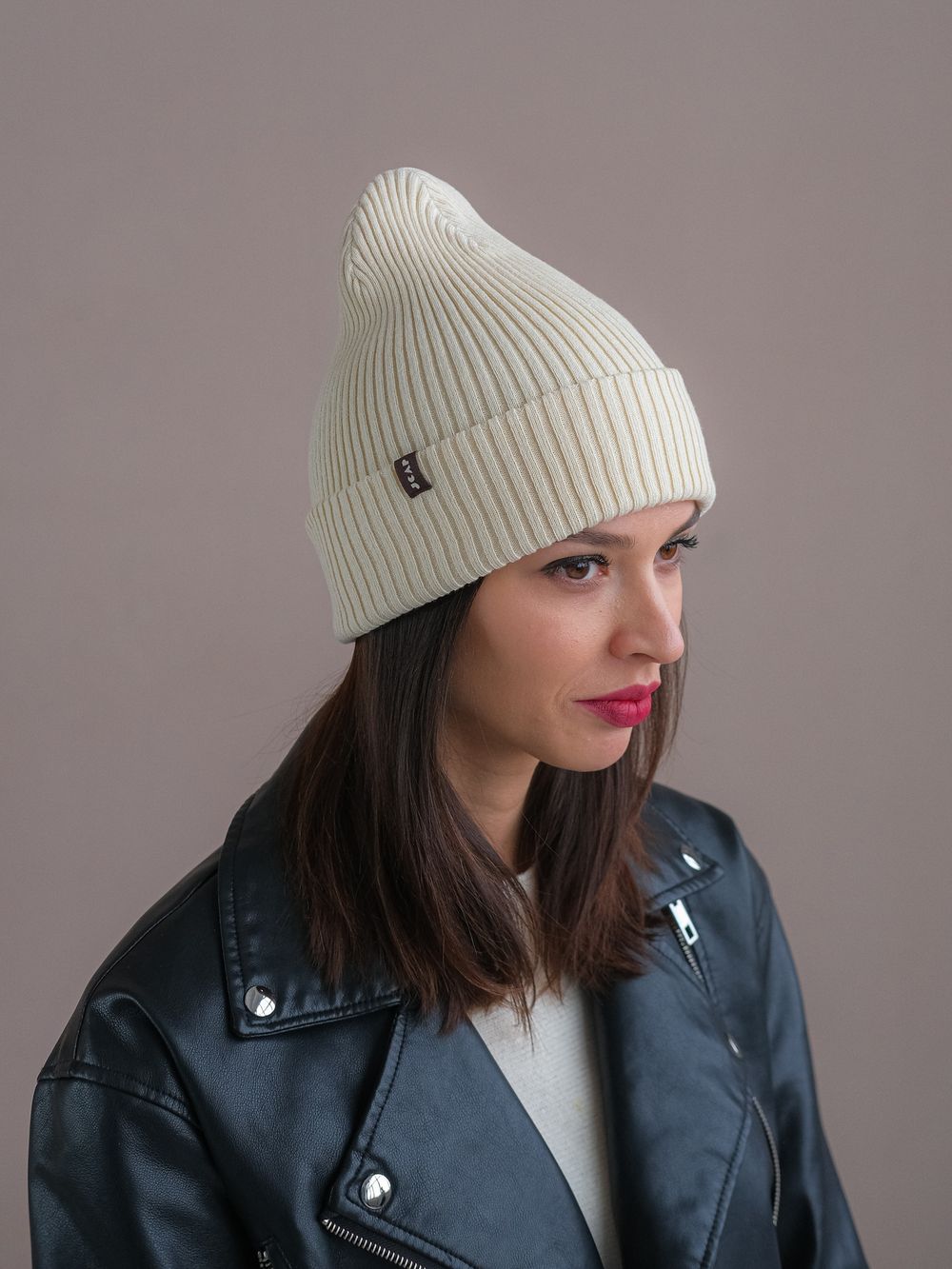 Шапка вязаная весенняя/осенняя МУЛА (МОЛОКО)