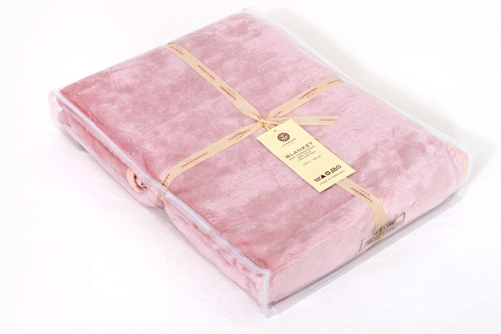 Элитный плед детский Silk розовый от Luxberry упаковка