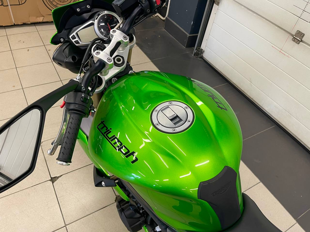 Triumph Street Triple 675 ABS (2013)
