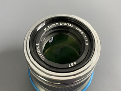 Olympus 45mm 1.8 Silver MFT