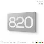 Номер на дверь 820, табличка на дверь для офиса, квартиры, кабинета, аудитории, склада, серая 120х70 мм, Айдентика Технолоджи