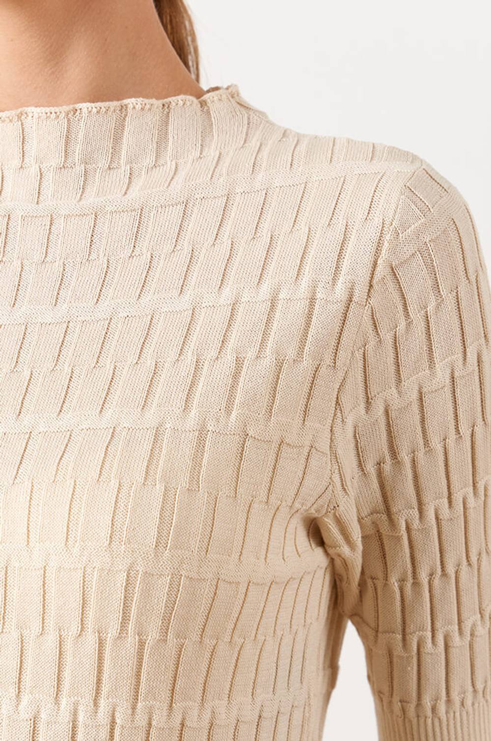 23002 Джемпер женский (бежевый)