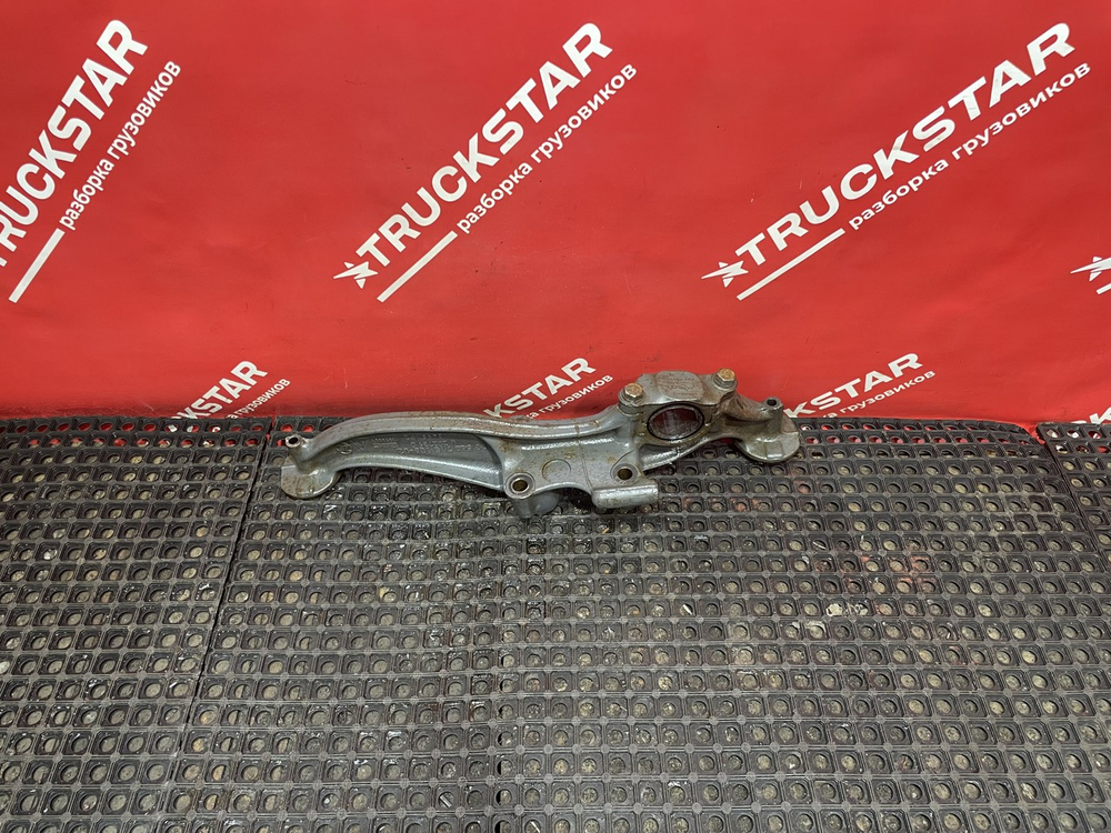 Кронштейн пневморессоры левый 2020г.