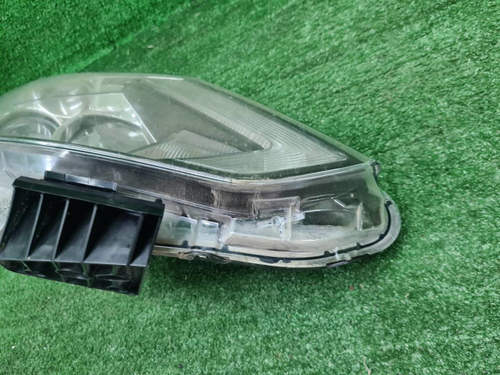 Битая Фара правая Nissan Qashqai J11 (2013-2019) галоген