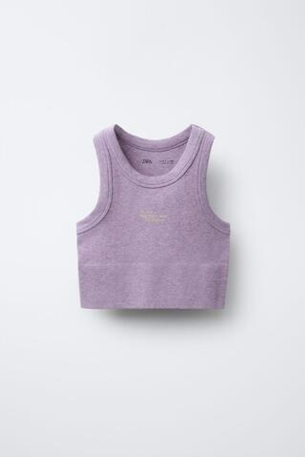 ZARA УКОРОЧЕННЫЙ БЕСШОВНЫЙ ТОП, ЦВЕТ МАЛЬВЫ