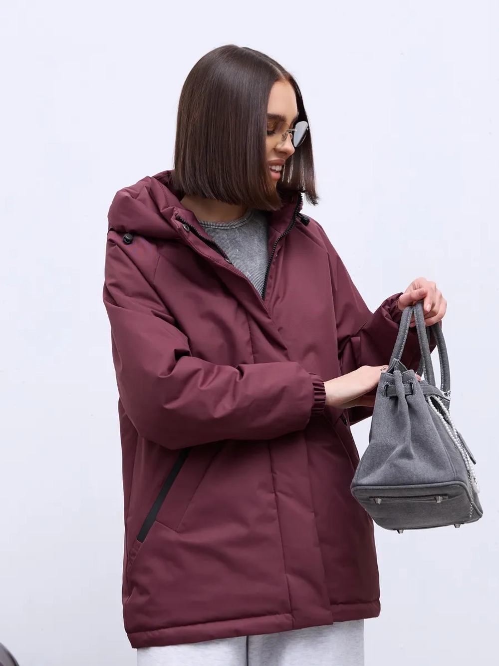 Куртка весенняя удлиненная с капюшоном