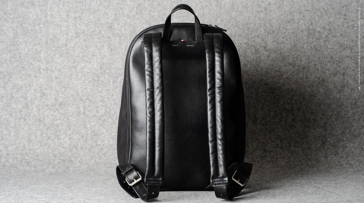 Hard Graft Well-Rounded Backpack Black Coated — рюкзак