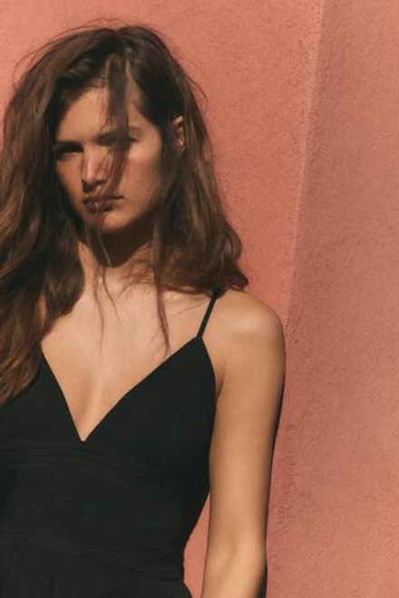 ZARA МИНИ-ПЛАТЬЕ С ВЫШИВКОЙ, ЧЕРНЫЙ