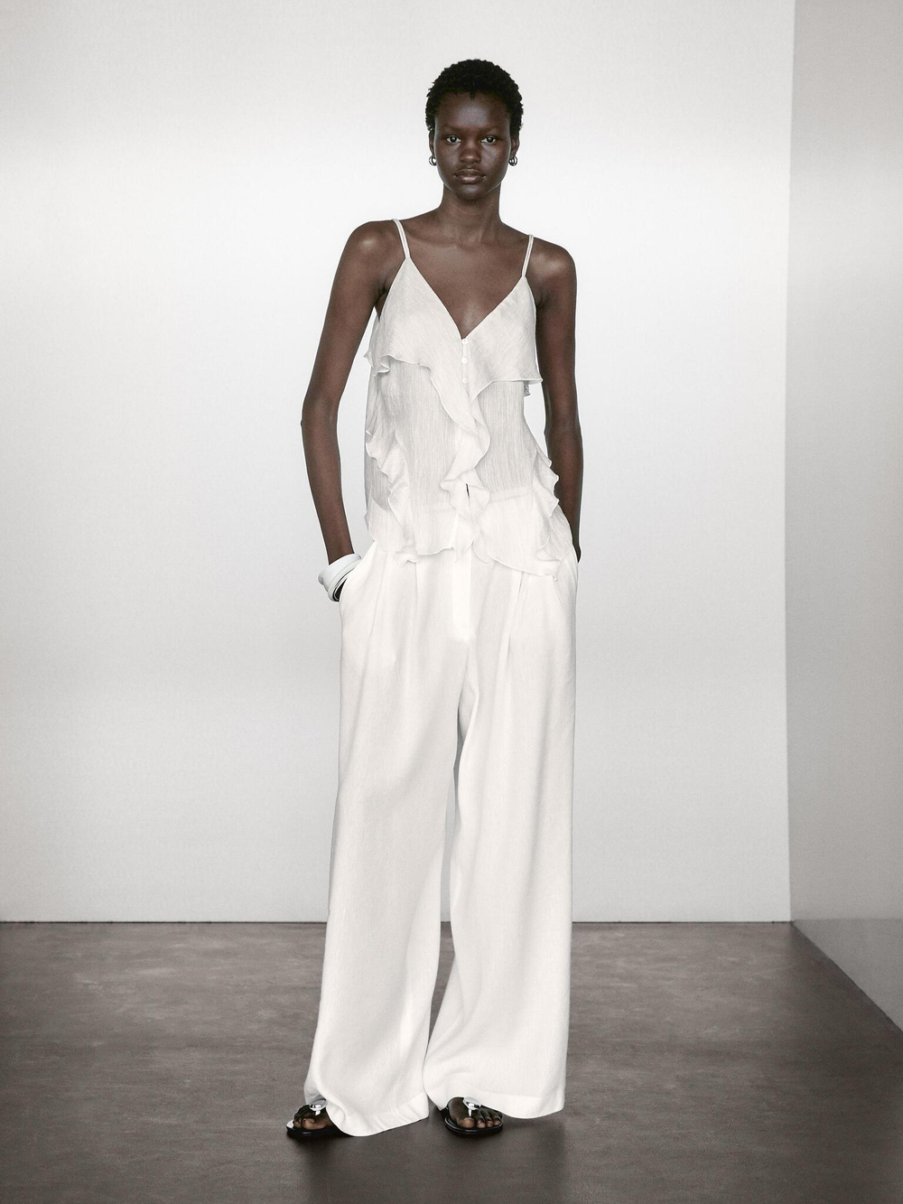 Massimo Dutti Брюки-палаццо из льняной смеси с вытачками, кремовый