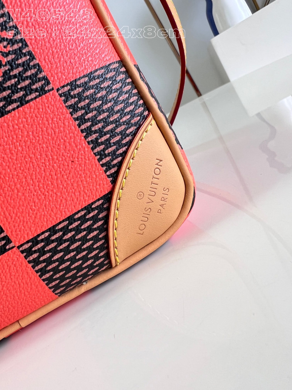 Louis Vuitton Chess Messenger