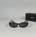 Очки Prada