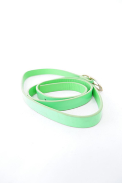 Ремень яркий, новый