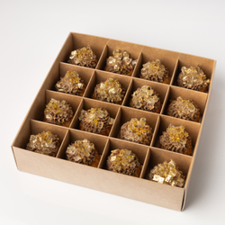 Бокс профитролей с паштетом из печени цыпленка и желе из Просеко