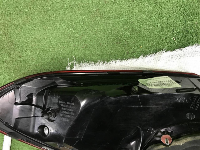 Фонарь правый Mercedes C w205 (2018-2023)