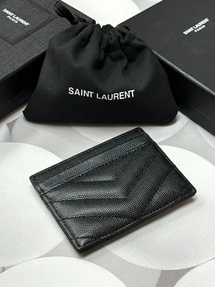 Держатель для карт Saint Laurent CASSANDRE MATELASSÉ GRAIN DE POUDRE