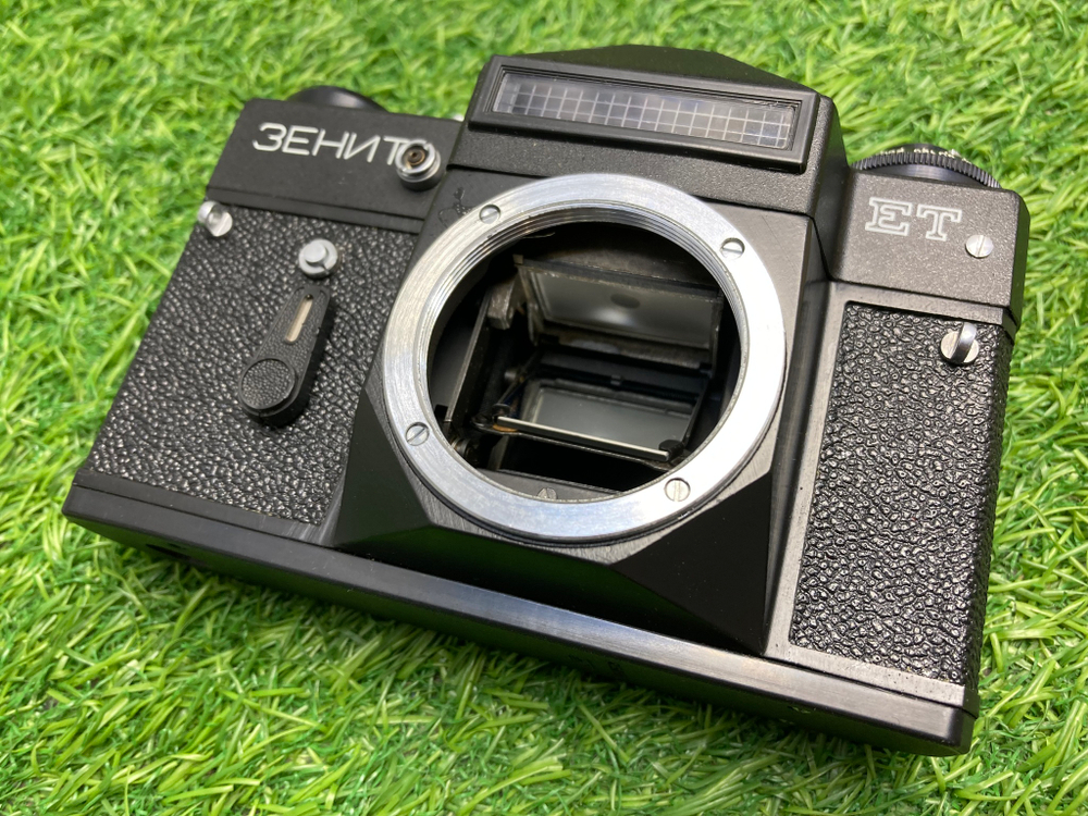 Zenit ET + Helios 44-3