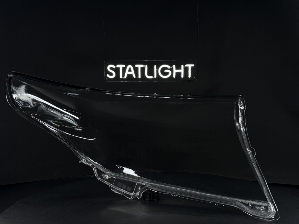 Левое стекло фары Toyota LC200 2012-2015