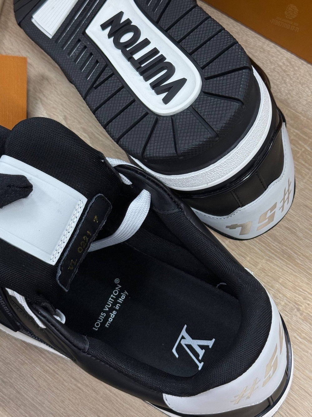 Кроссовки Louis Vuitton