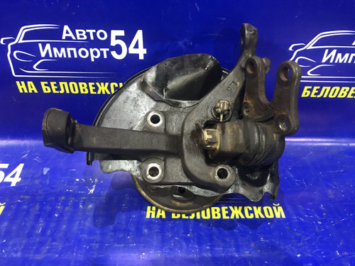 Ступица передняя левая TOYOTA LITEACE 1988