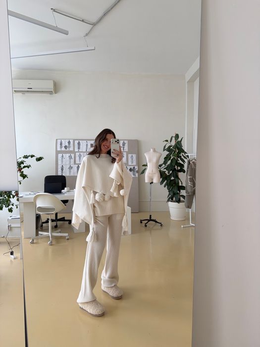 ПОНЧО ВЕРИТИ ПЛОМБИР