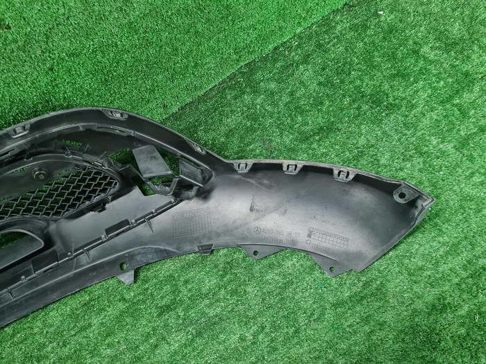 Юбка переднего бампера Mercedes GLC X253 (19-22)