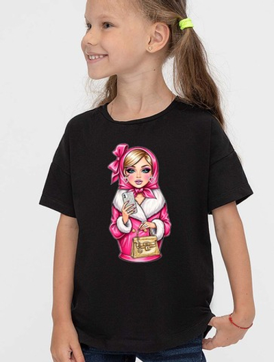 Футболка детская с розовой матрешкой на груди
