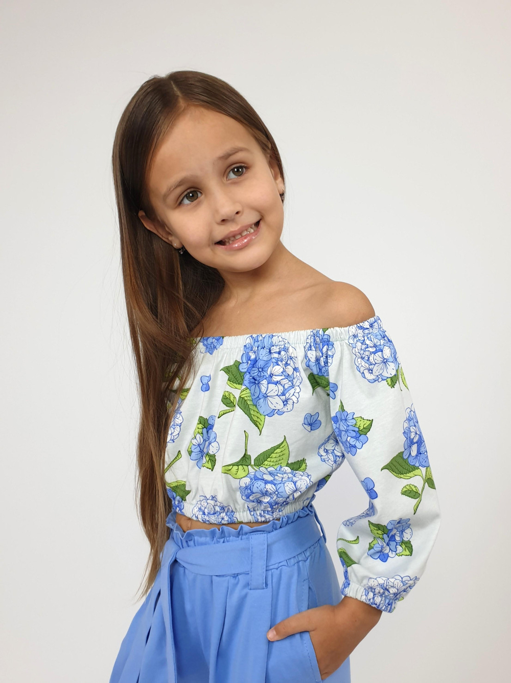 02-95-5 Комплект для девочки (футболка и брюки)