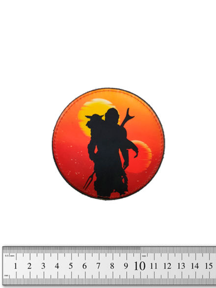 Шеврон Мандалорец на фоне двух солнц винил