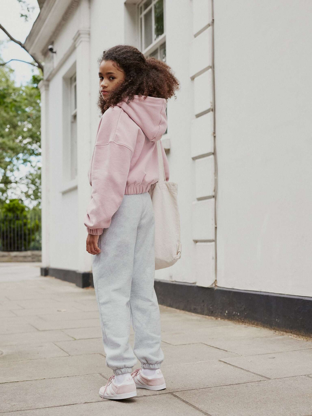 Джоггеры для девочки Next 223-961, Серый