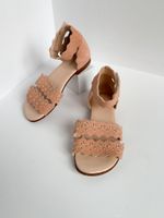 Замшевые босоножки Chloe, 28