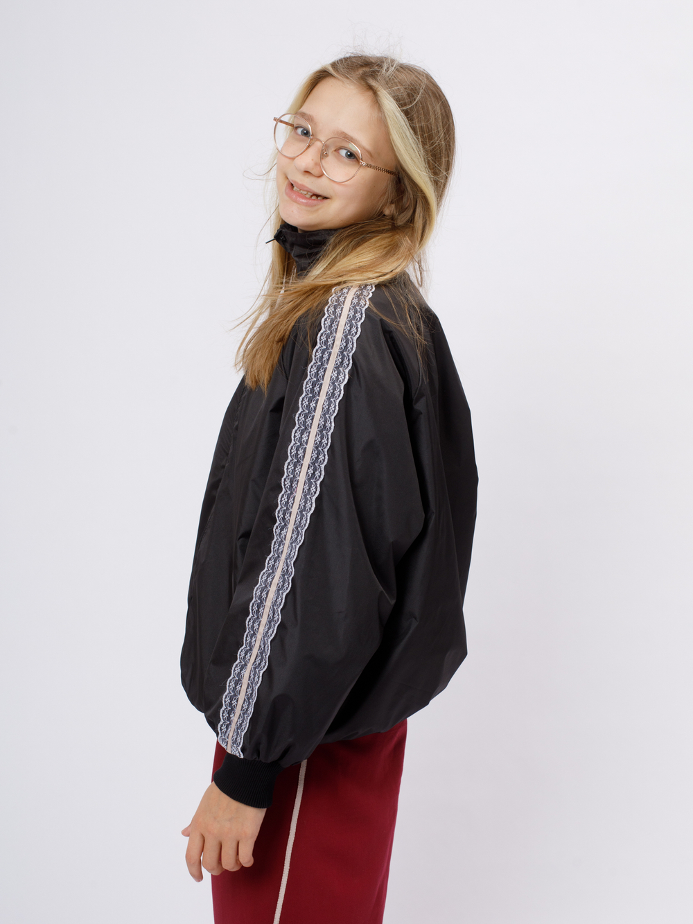 Куртка ветровка черная