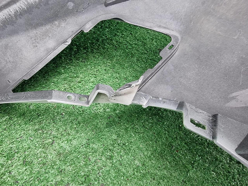 Бампер передний Lexus ES 7 (2018-2021)