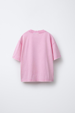 ZARA ФУТБОЛКА С ПРИНТОМ «ВИШНЯ» ROLLING STONES ©, РОЗОВЫЙ