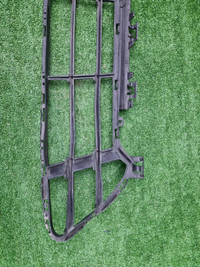 Решетка переднего бампера BMW X1 F48 (2019-2022)