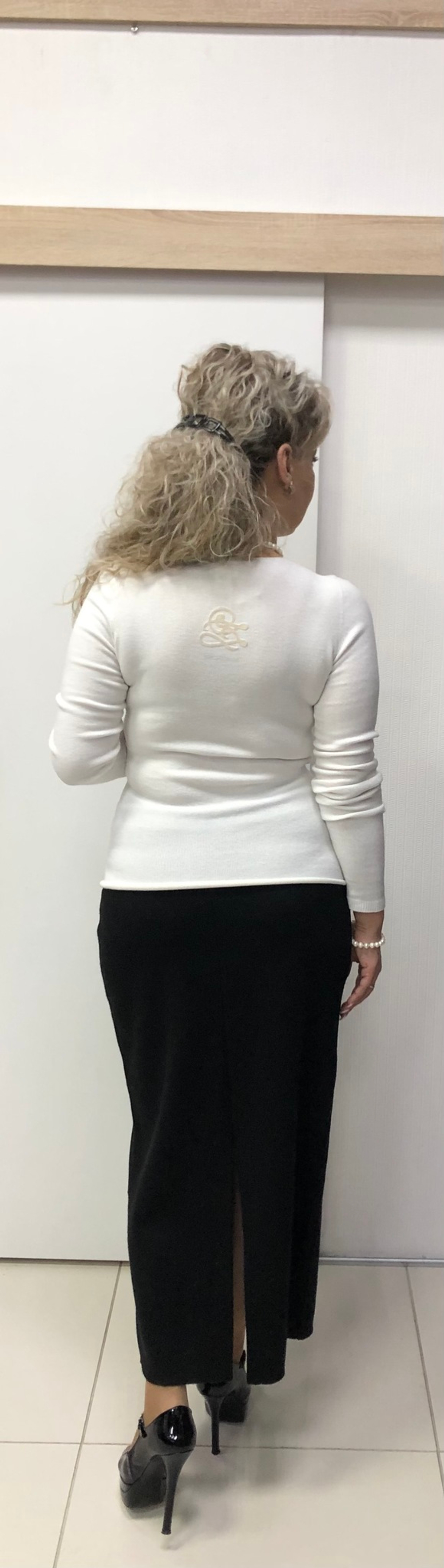 Бесшовный молодежный джемпер в 3-х цветах