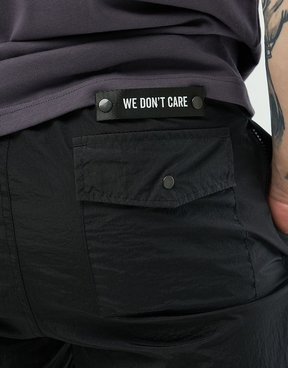 Брюки We Don’t Care Crinkle Nylon Pants Black