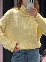 Свитер с горлом Candy сливочное масло