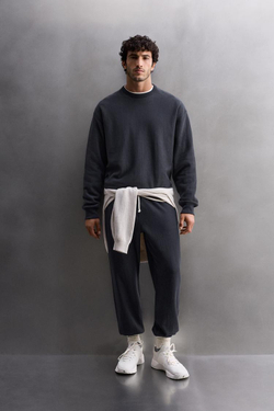 ZARA ТОЛСТОВКА ДЛЯ ТРЕНИРОВОК С КРУГЛЫМ ВЫРЕЗОМ, МОРСКОЙ СИНИЙ