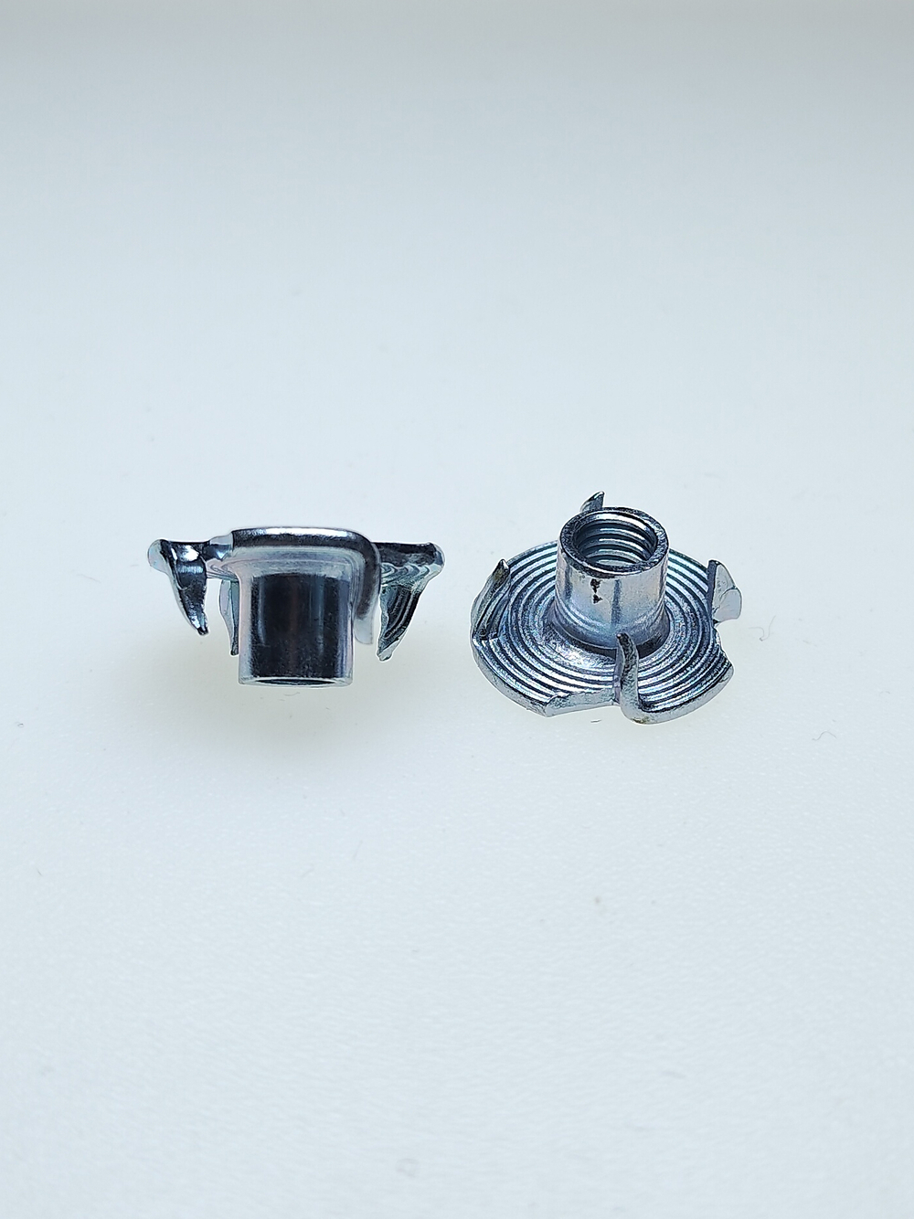 М5 ОЦ.Гайка крыльчатая (врезная) DIN1624 (10 шт)