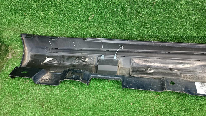 Накладка порога правая Mercedes S w222 (2013-2017) AMG